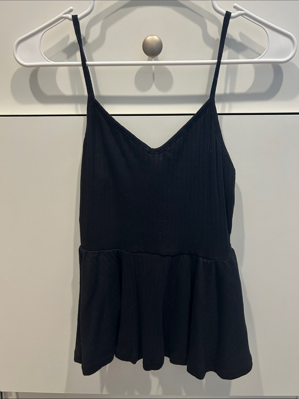 SHEIN Black Ribbed V-Neck Spaghetti Strap Peplum Tank Top